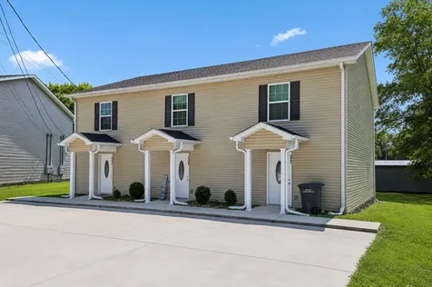 406 Hedgemont Avenue Fayetteville TN 37334