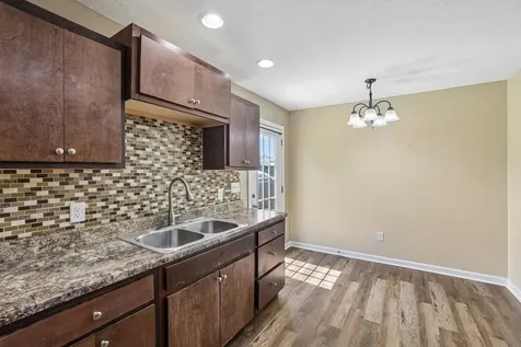 406 Hedgemont Avenue Fayetteville TN 37334