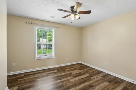 406 Hedgemont Avenue Fayetteville TN 37334