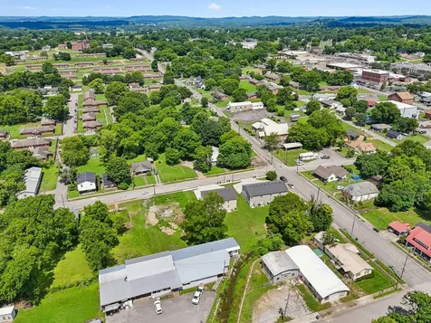 406 Hedgemont Avenue Fayetteville TN 37334