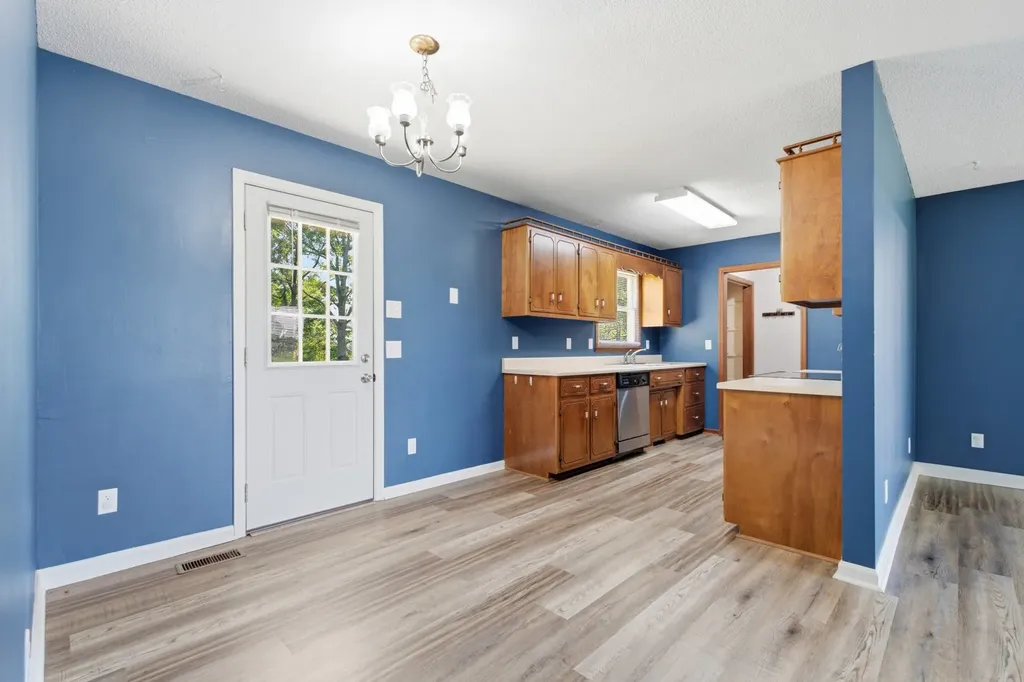 609 Hawkersmith Road Tullahoma TN 37388