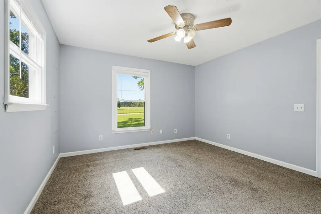 609 Hawkersmith Road Tullahoma TN 37388