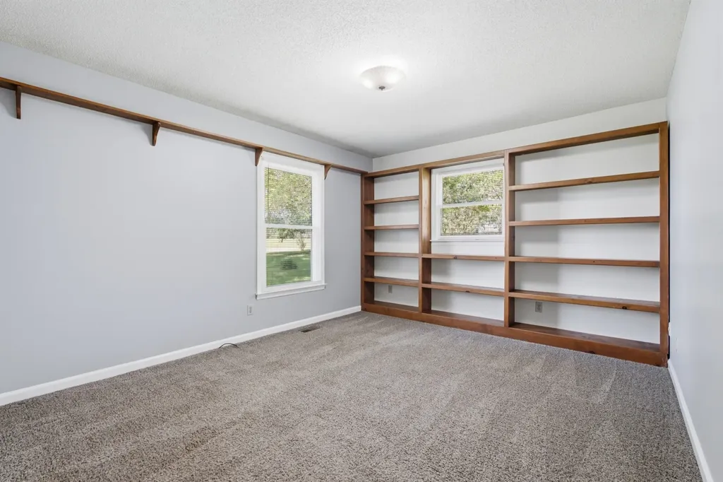 609 Hawkersmith Road Tullahoma TN 37388
