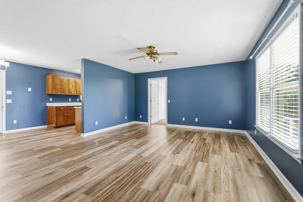 609 Hawkersmith Road Tullahoma TN 37388