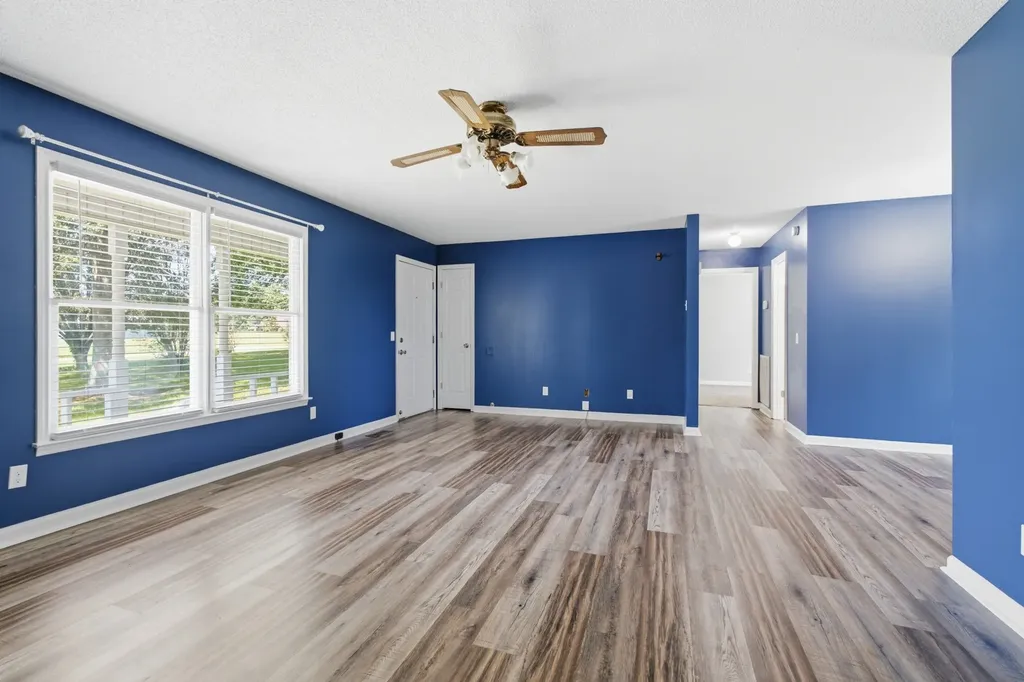 609 Hawkersmith Road Tullahoma TN 37388