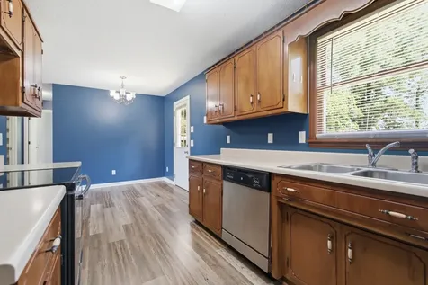 609 Hawkersmith Road Tullahoma TN 37388