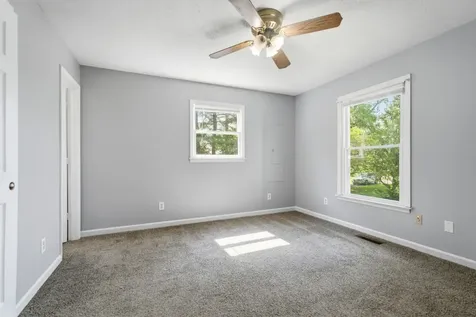 609 Hawkersmith Road Tullahoma TN 37388