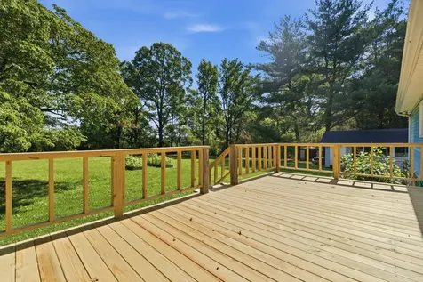 609 Hawkersmith Road Tullahoma TN 37388