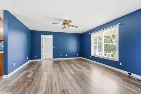 609 Hawkersmith Road Tullahoma TN 37388