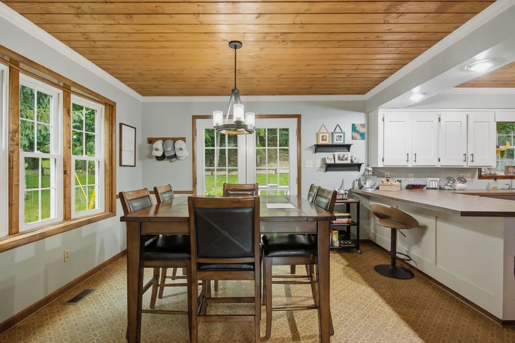 104 Fairview Drive Mount Pleasant TN 38474