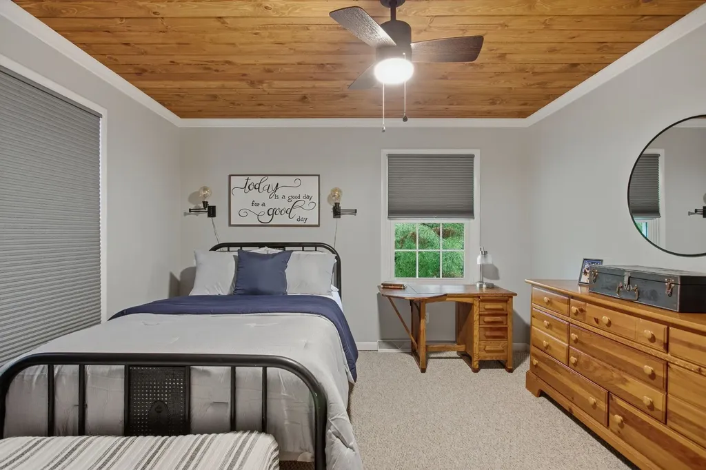 104 Fairview Drive Mount Pleasant TN 38474