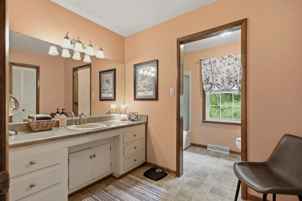 104 Fairview Drive Mount Pleasant TN 38474
