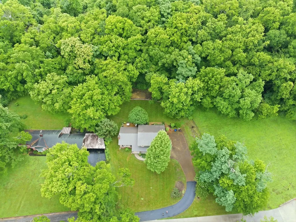 104 Fairview Drive Mount Pleasant TN 38474