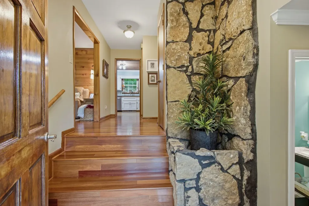 104 Fairview Drive Mount Pleasant TN 38474