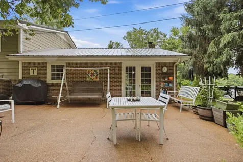 104 Fairview Drive Mount Pleasant TN 38474