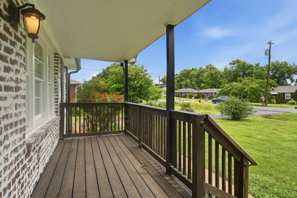 4207 Glynda Drive Nashville TN 37216