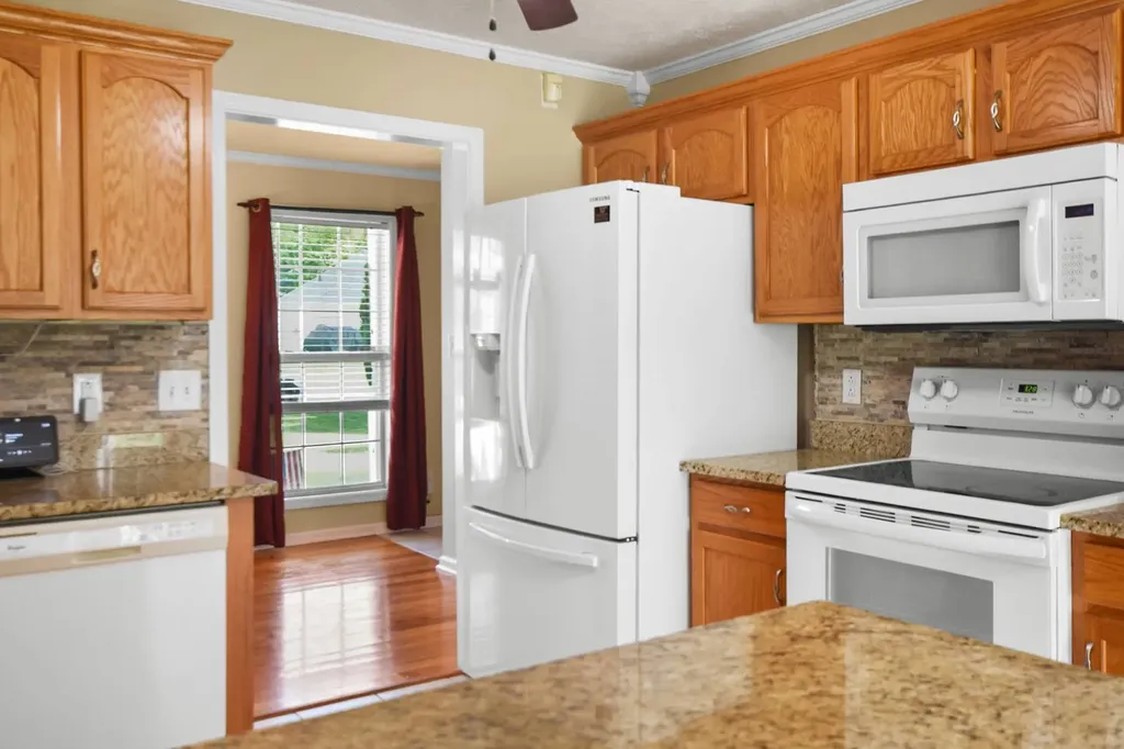 3464 Heatherwood Trace Clarksville TN 37040