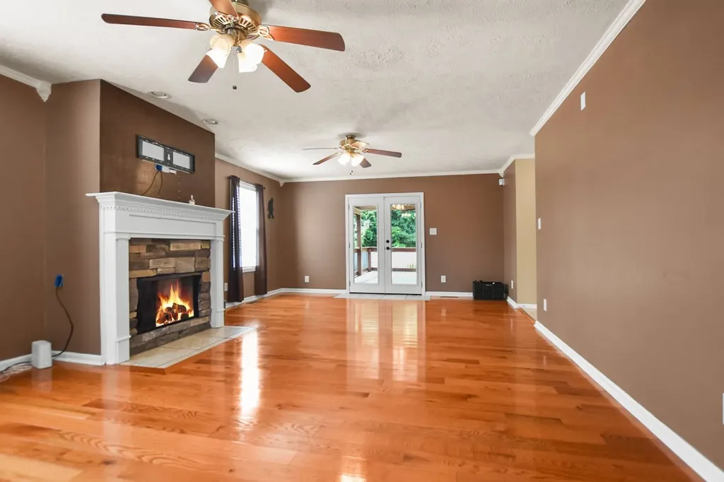3464 Heatherwood Trace Clarksville TN 37040