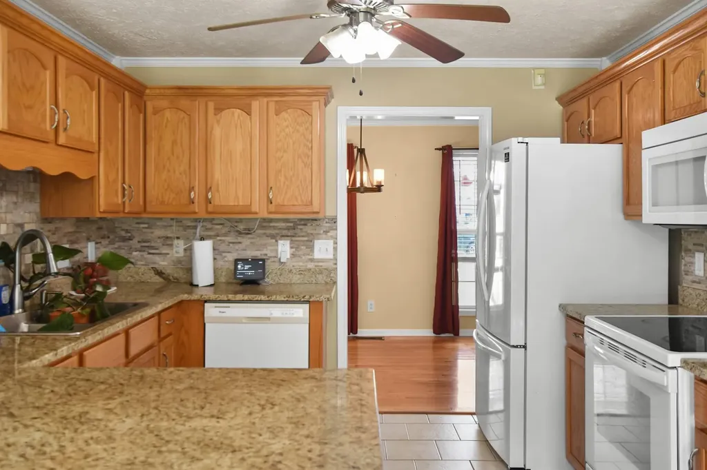 3464 Heatherwood Trace Clarksville TN 37040