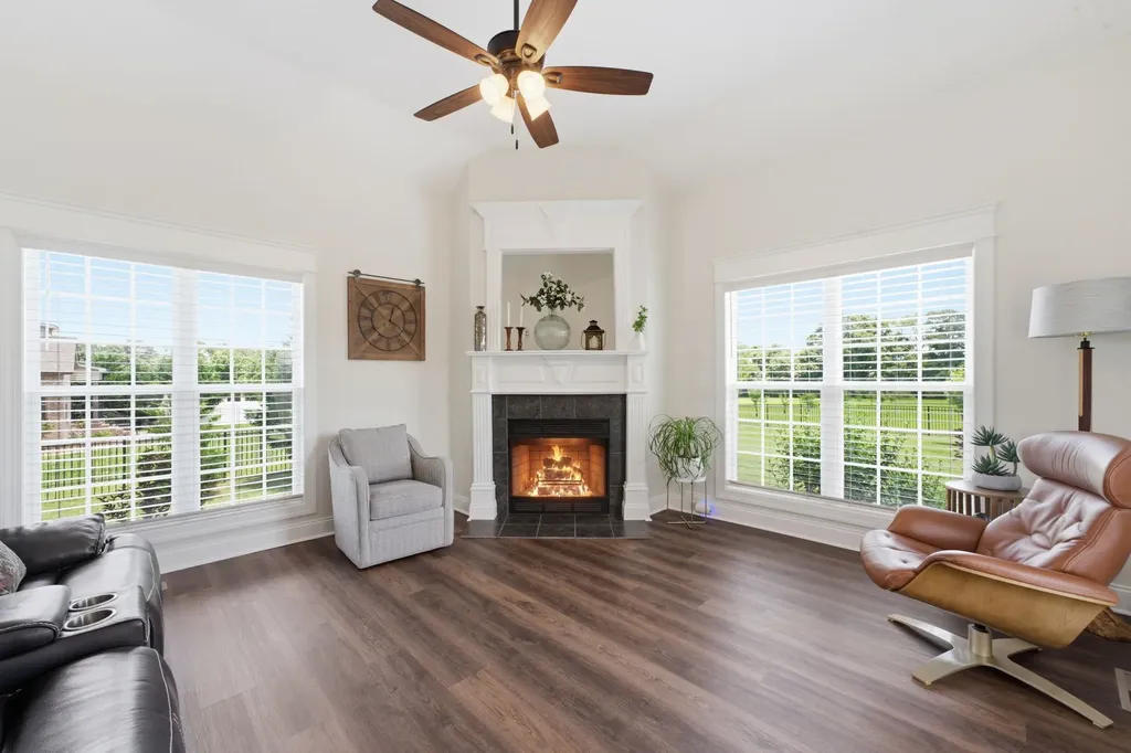 72 Lancaster Street Hillsboro TN 37342
