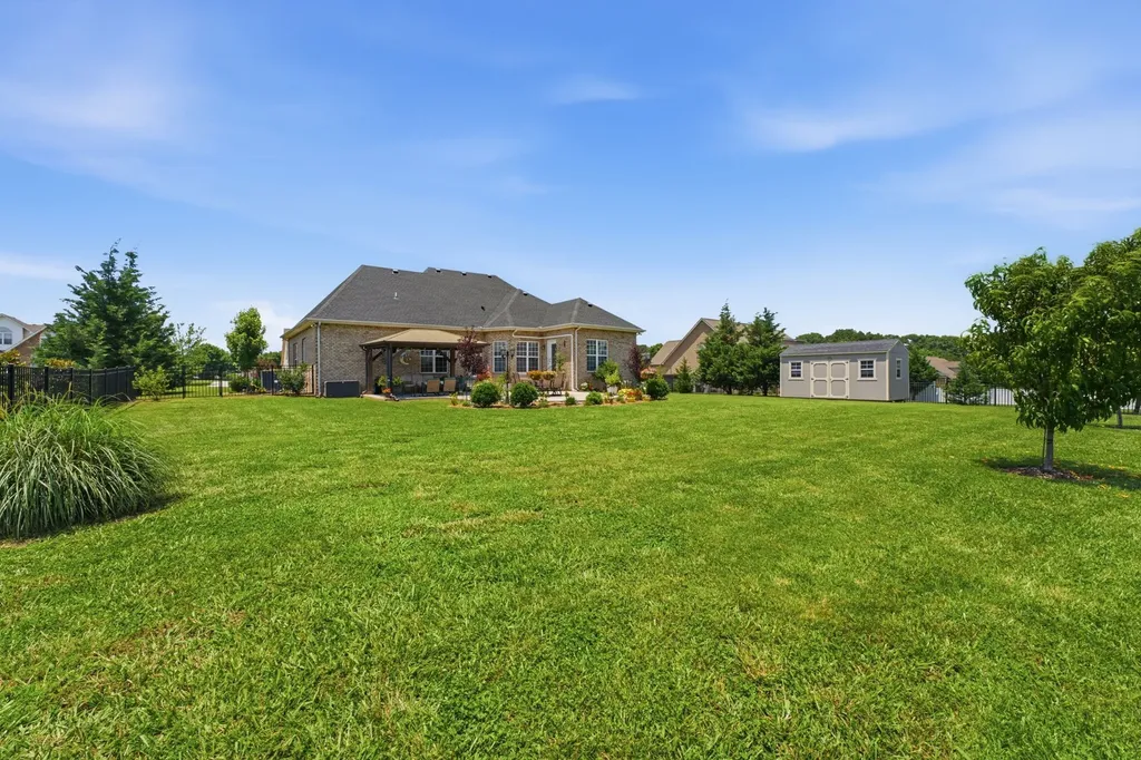 72 Lancaster Street Hillsboro TN 37342