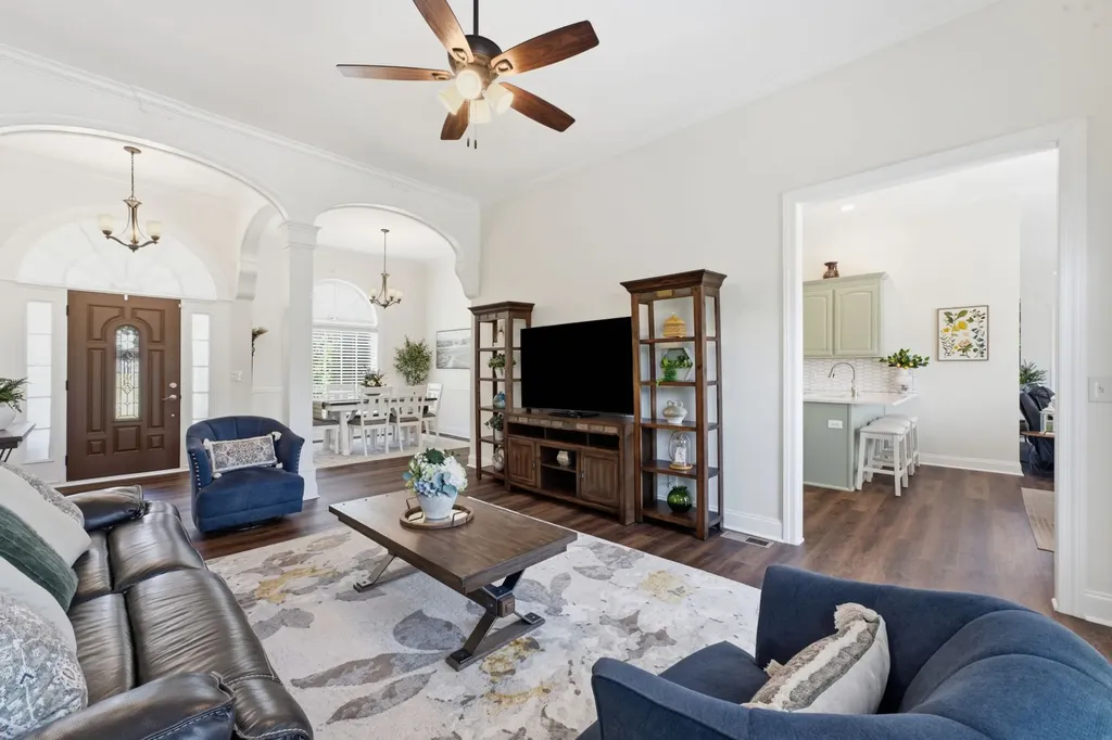 72 Lancaster Street Hillsboro TN 37342