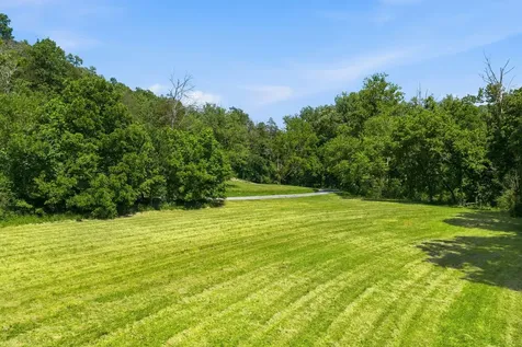 1075 Dog Creek Road Kingston Springs TN 37082