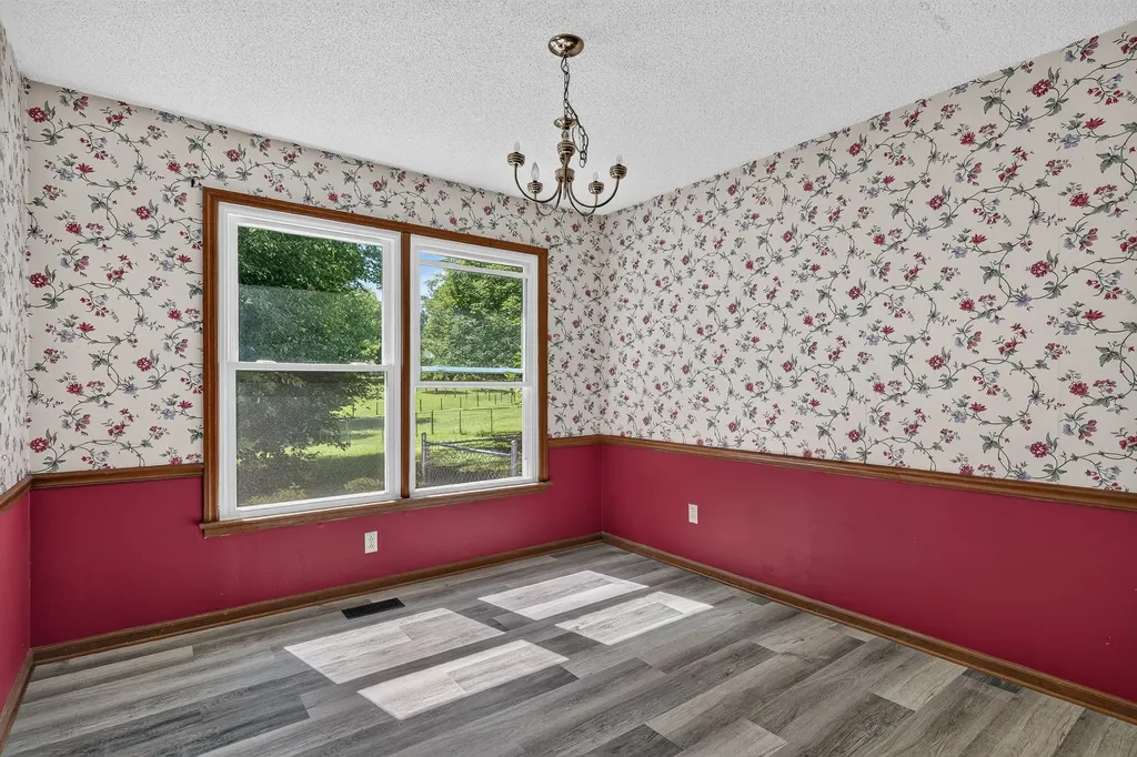 261 Glenview Drive Estill Springs TN 37330