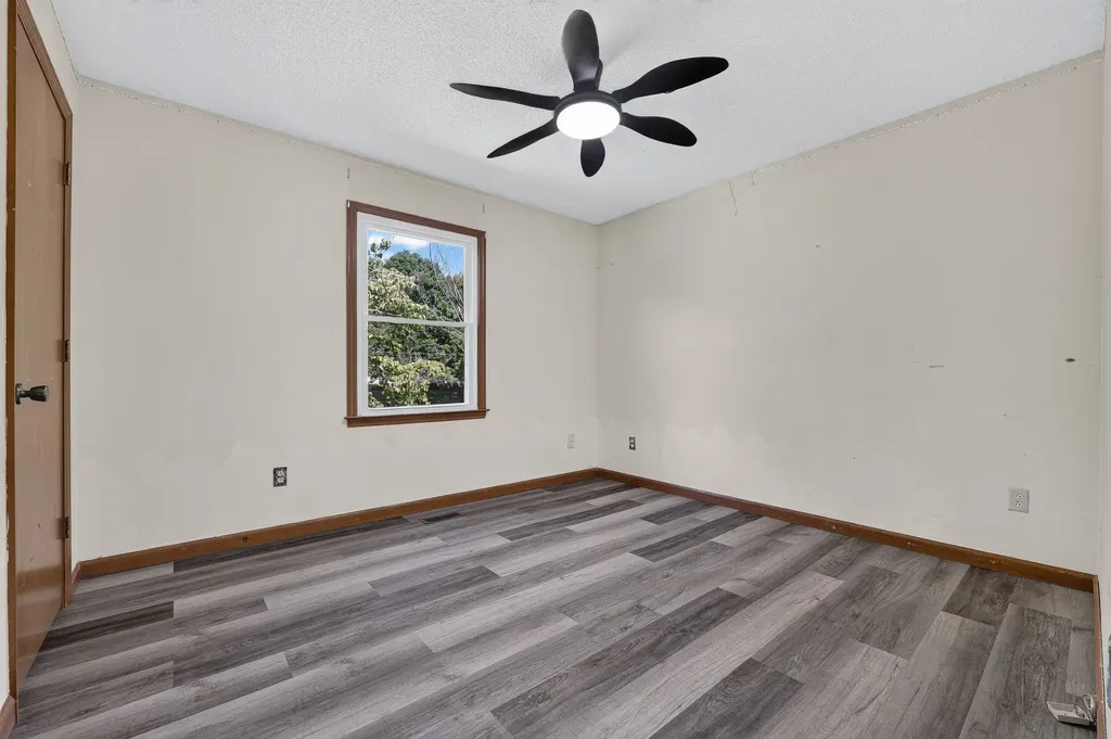 261 Glenview Drive Estill Springs TN 37330