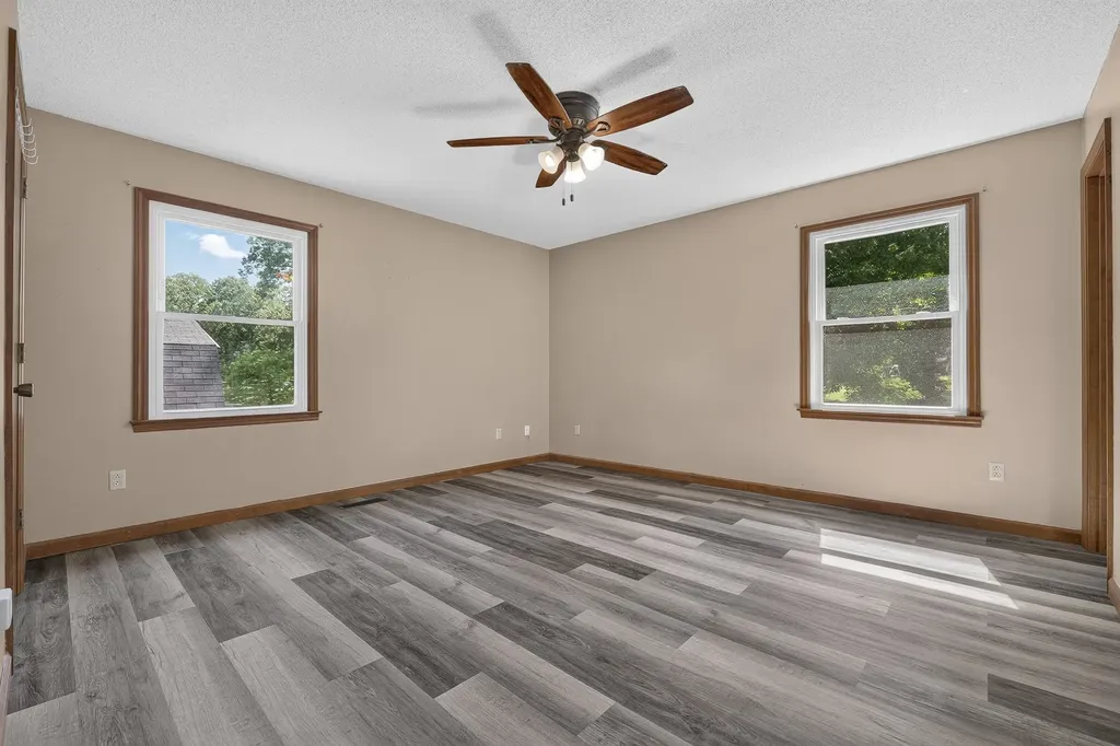 261 Glenview Drive Estill Springs TN 37330