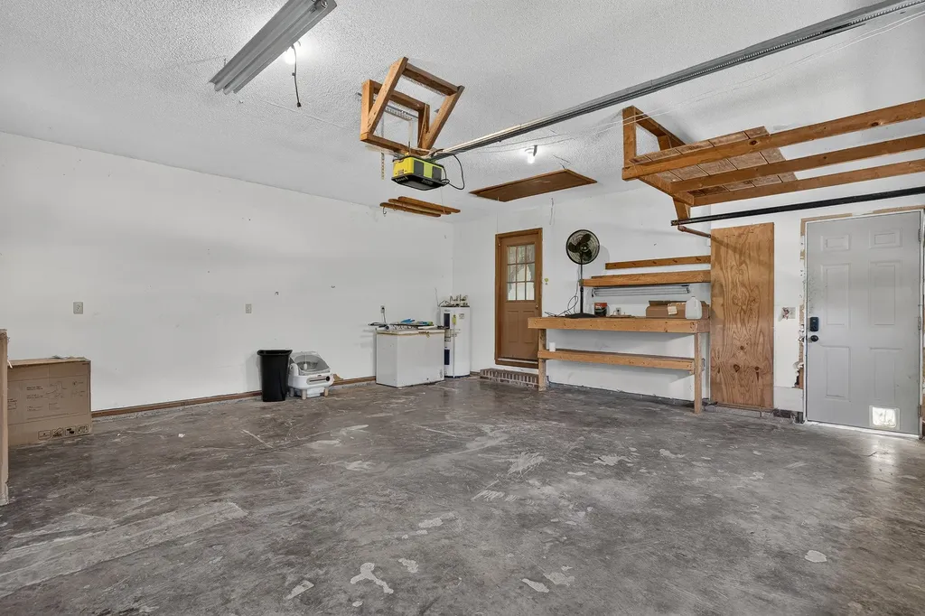 261 Glenview Drive Estill Springs TN 37330