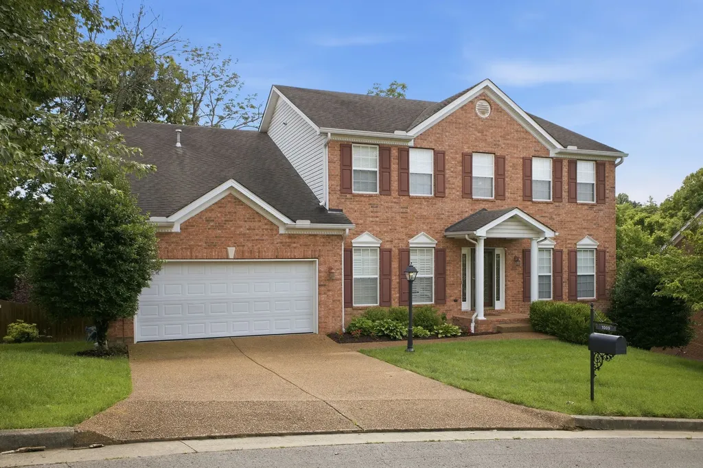 1009 Heathfield Circle Brentwood TN 37027