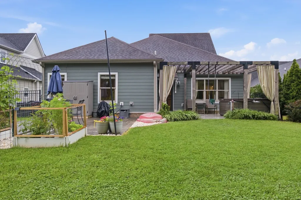 609 Sire Avenue Mount Juliet TN 37122