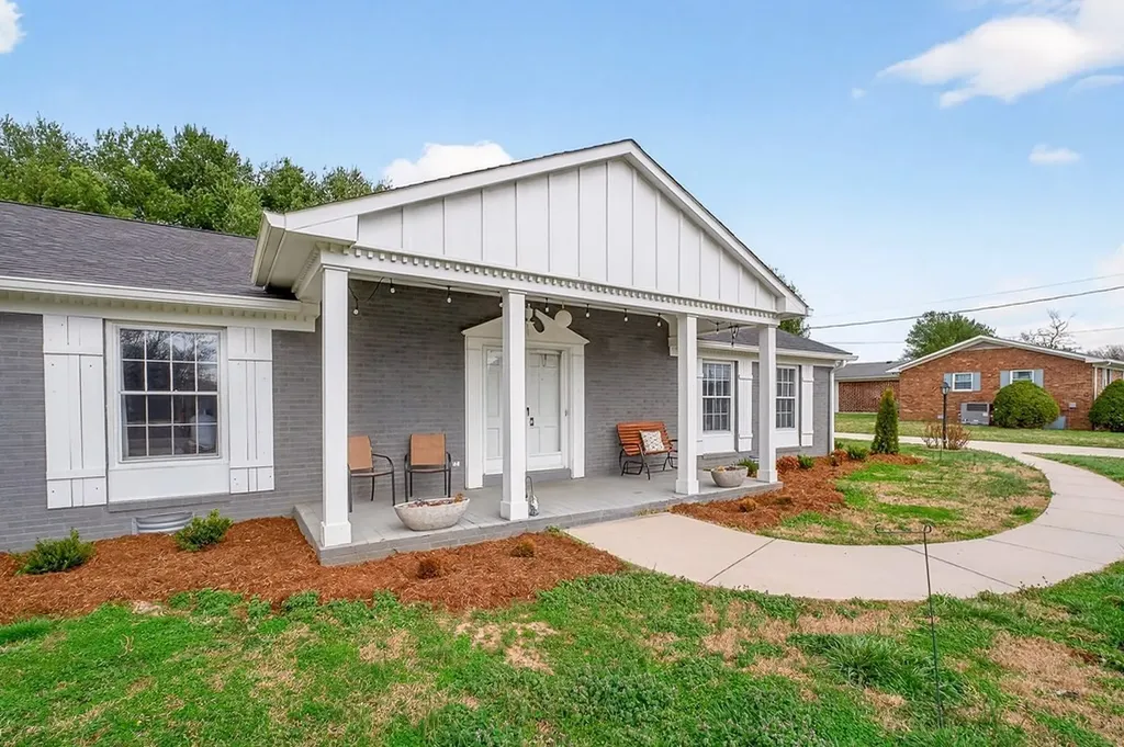 212 Oakland Drive Sparta TN 38583