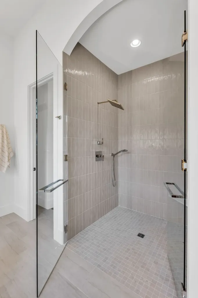 3806 Harding Place Nashville TN 37215