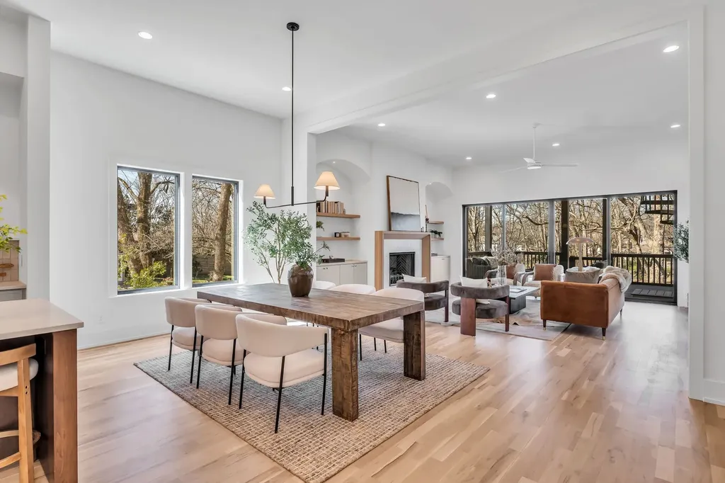 3806 Harding Place Nashville TN 37215