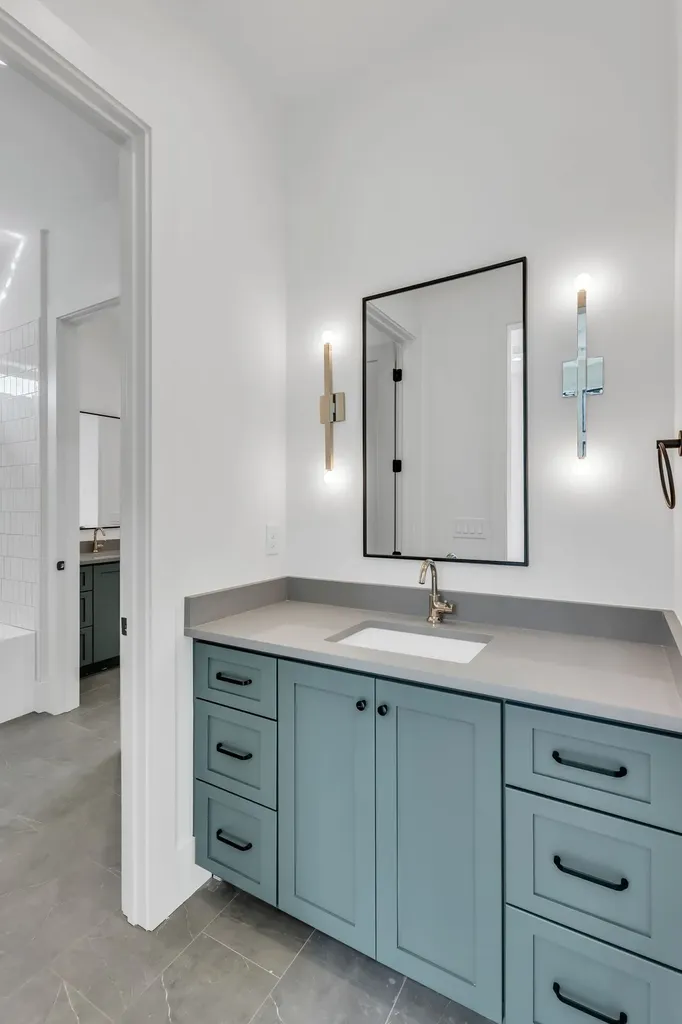 3806 Harding Place Nashville TN 37215