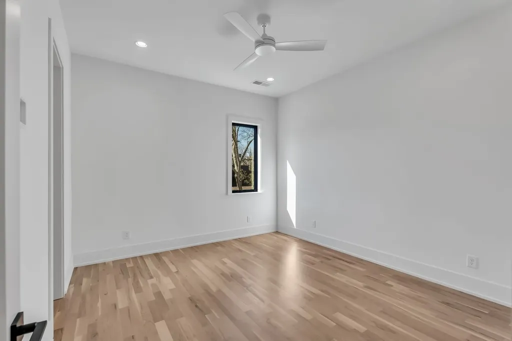 3806 Harding Place Nashville TN 37215
