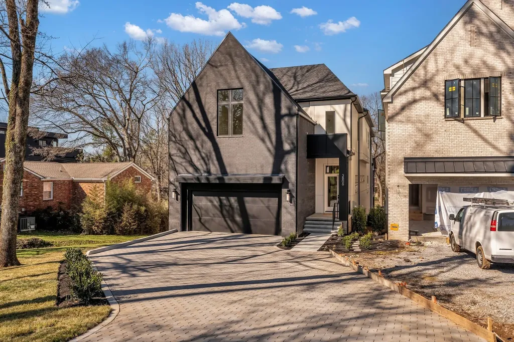 3806 Harding Place Nashville TN 37215