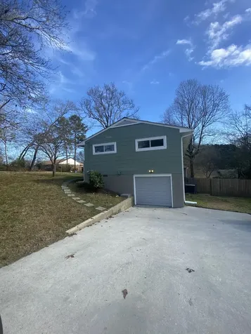 1018 Robins Crest Road Chattanooga TN 37415