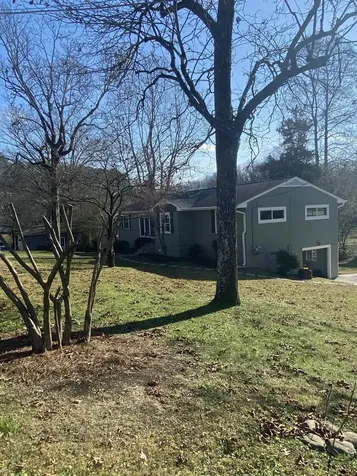 1018 Robins Crest Road Chattanooga TN 37415