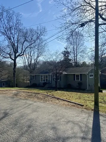 1018 Robins Crest Road Chattanooga TN 37415