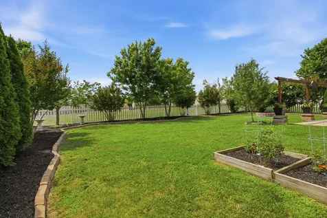 177 Vintage Circle Hendersonville TN 37075