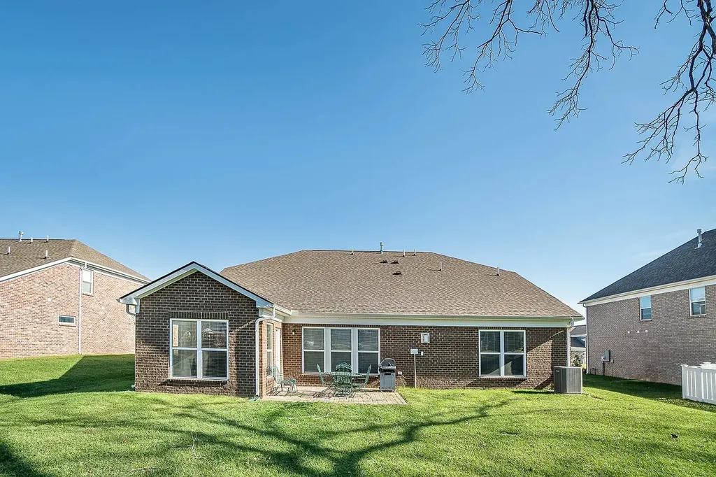 1674 Lantana Drive Spring Hill TN 37174