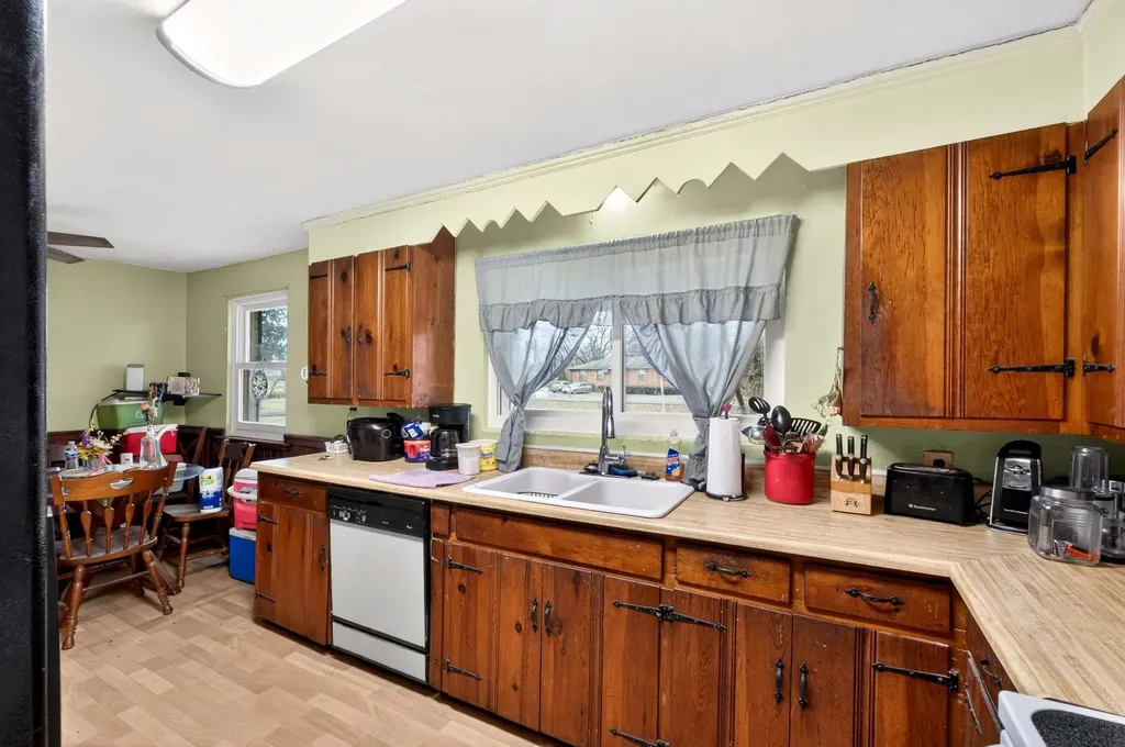 215 Ewing Drive Nashville TN 37207