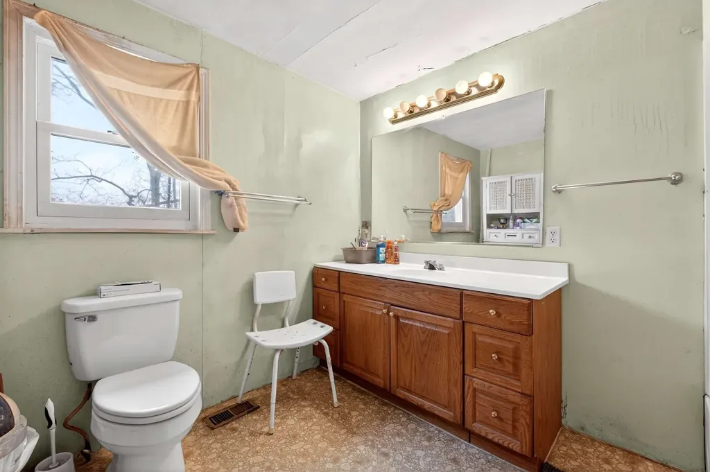 215 Ewing Drive Nashville TN 37207