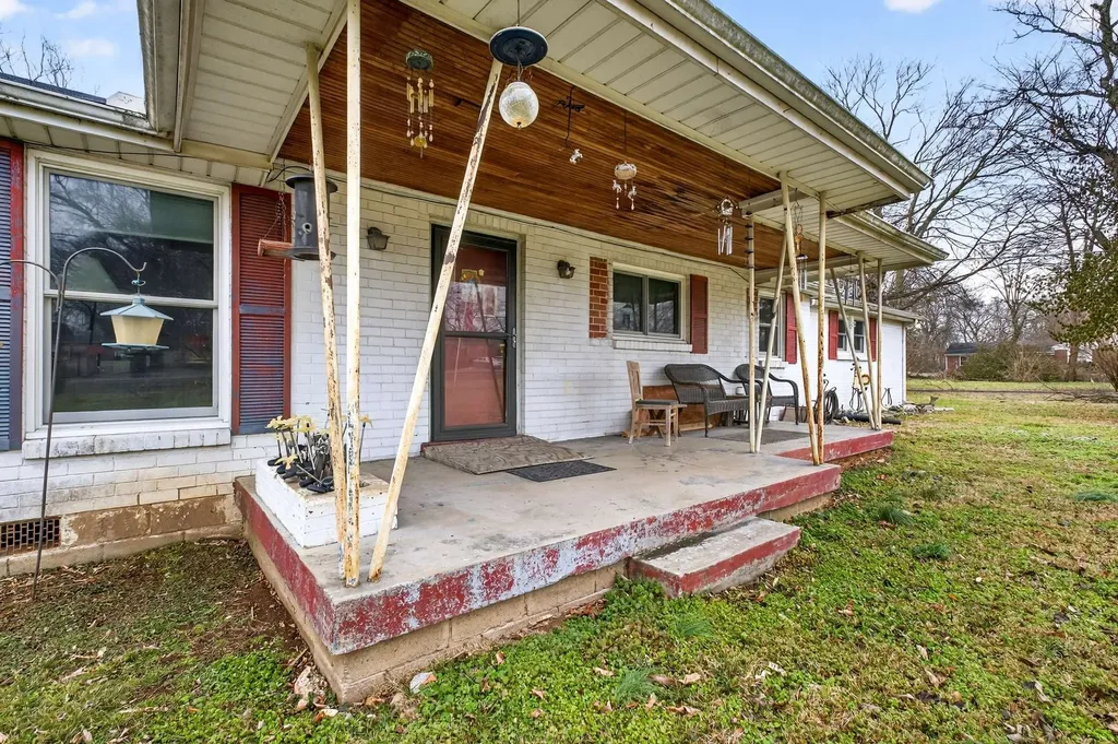 215 Ewing Drive Nashville TN 37207