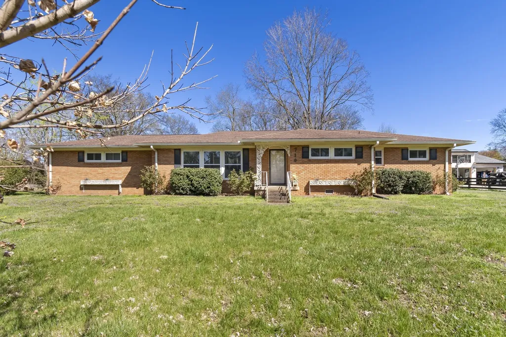 710 Hillsboro Road Franklin TN 37064