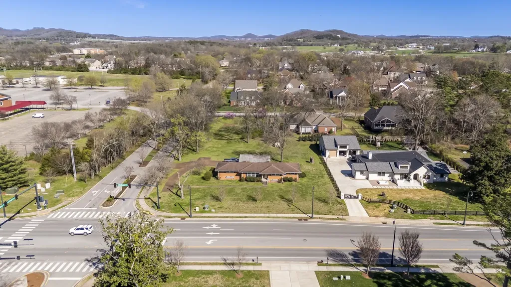 710 Hillsboro Road Franklin TN 37064