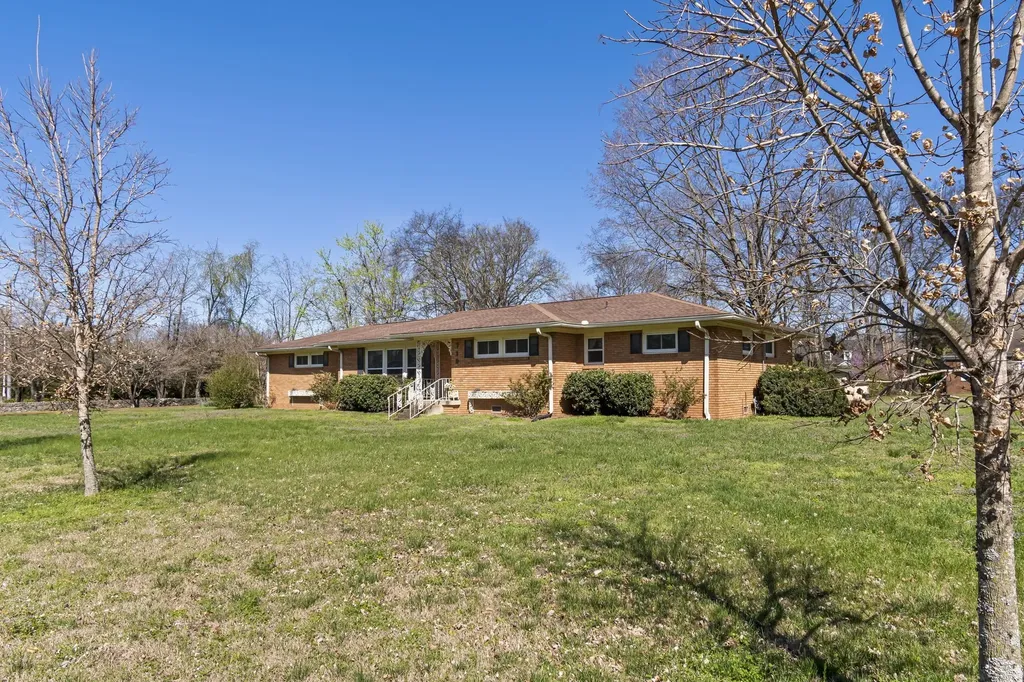 710 Hillsboro Road Franklin TN 37064